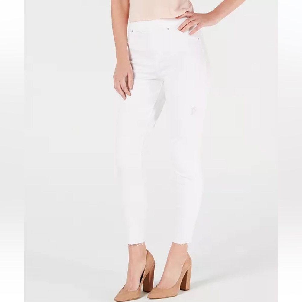 SPANX Women’s White Distressed Skinny Jeans Size: L/G